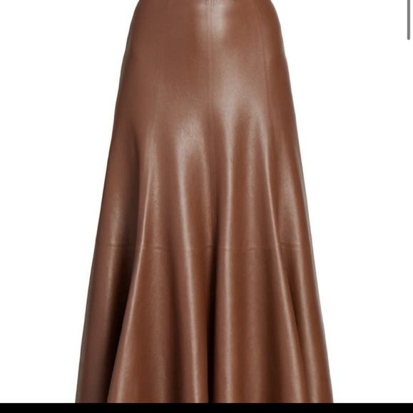 Chloe leather skirt current season brand new with tags - Picture 2 of 3